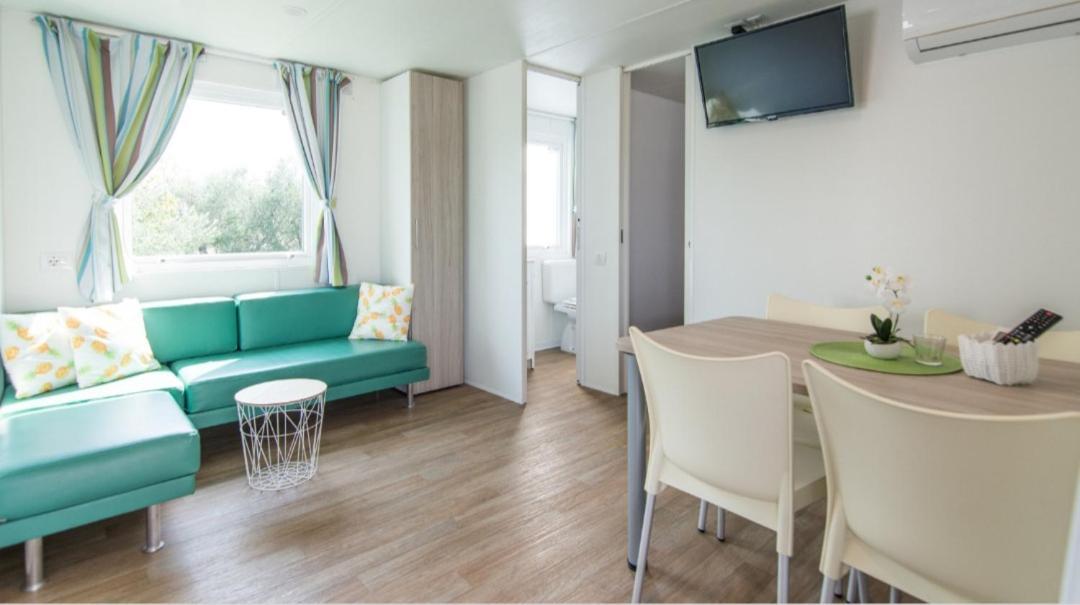 Mobile Homes Kamp Maslina, Biograd Na Moru Exterior foto